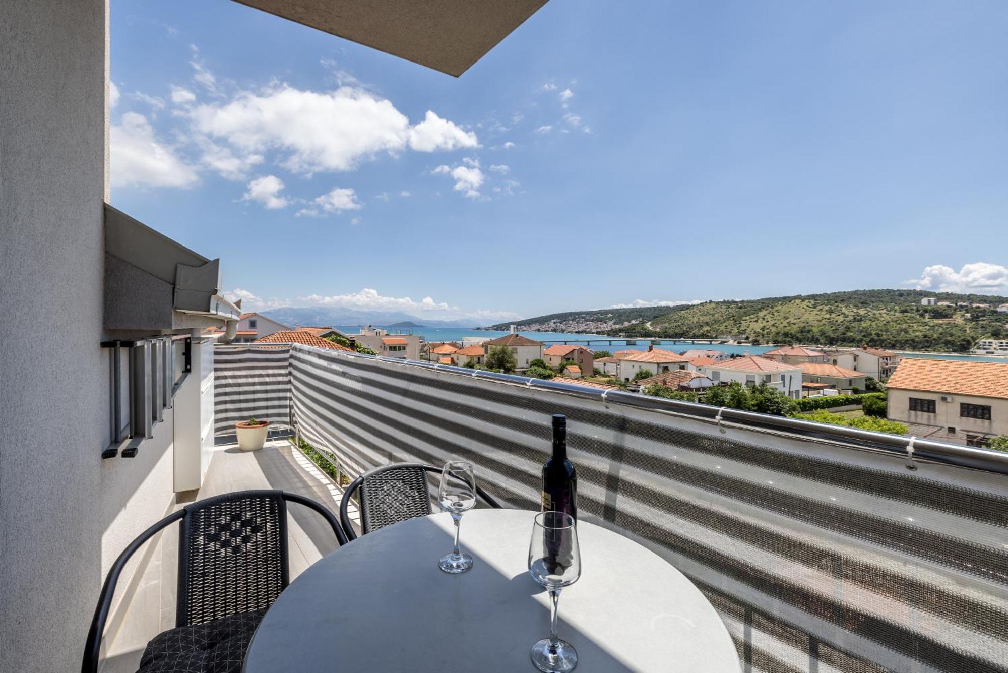 Apartman Irena Apartment Trogir Exterior photo